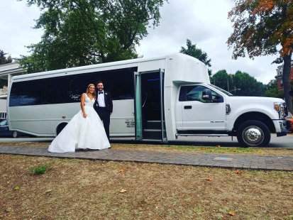 Cincinnati Wedding Transportation