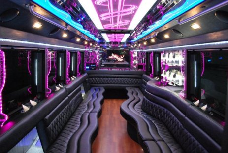 Wright Party Bus - Dayton, Cincinnati, and Columbus Limo Party Bus Rentals